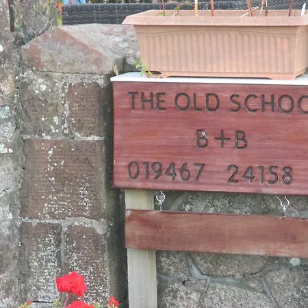 The Old School And Betty's 4*