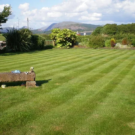 The Old School And Betty's 4* Holmrook