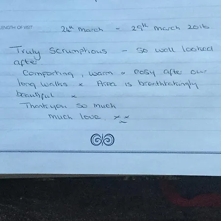 The Old School And Betty's 4*